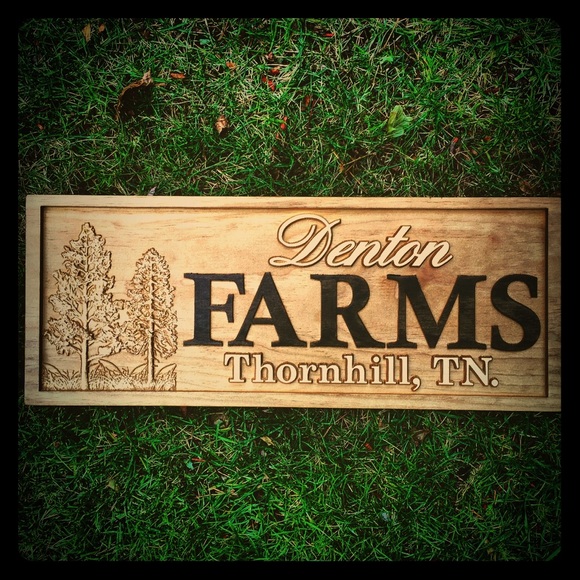 Meet your Posher, Nicolle - Picture 1 of 2